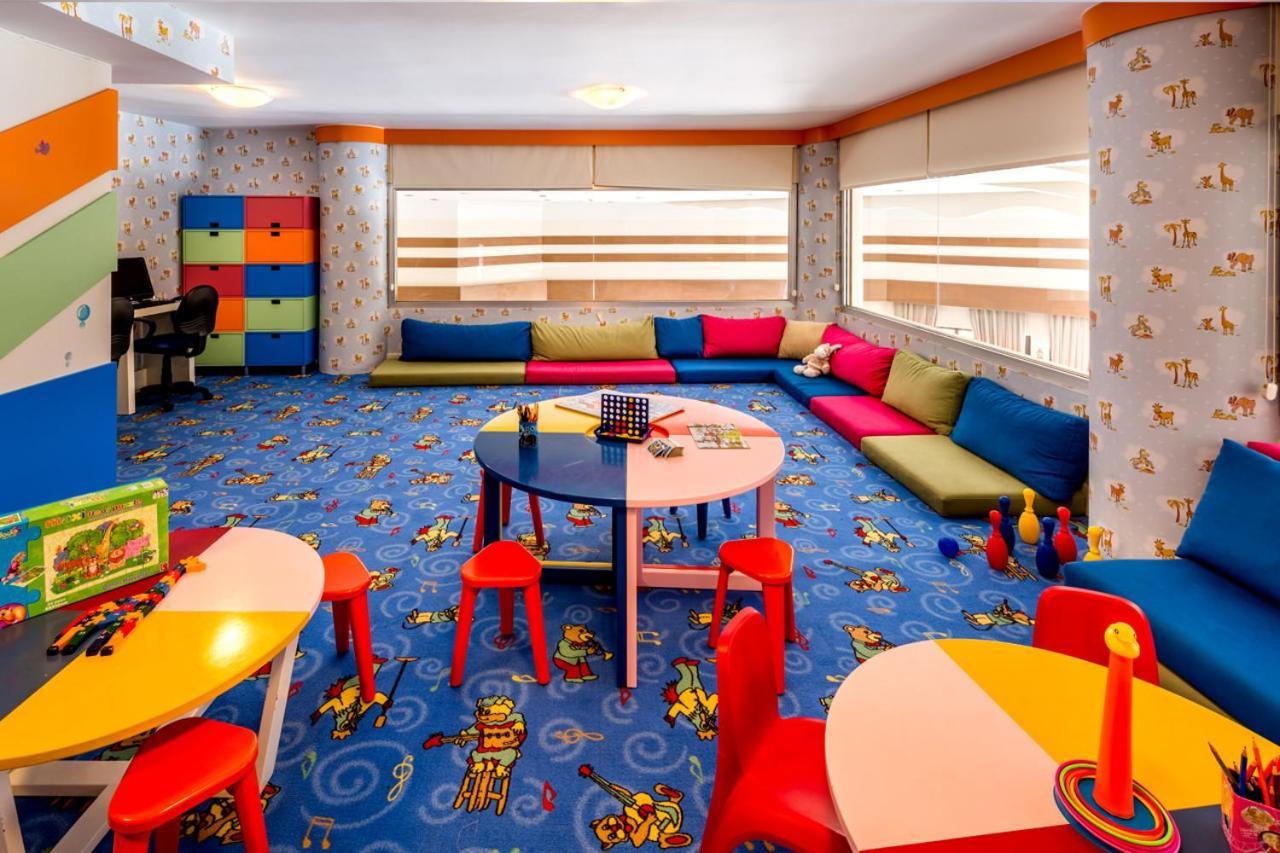Vuni Palace Premium Hotel & Spa & Casino Beachfront Location ! 凯里尼亚 外观 照片